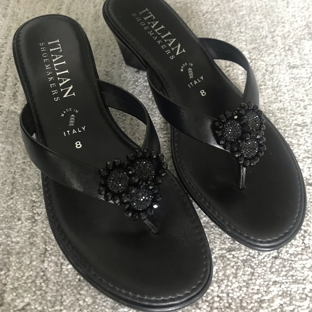 Black Italian Shoemakers sandals 8 like new